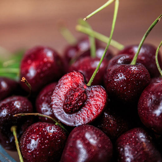 汉源正宗黑珍珠车厘子新鲜上市 礼盒装 家庭装 原产地车厘子黑珍珠大樱桃核心产区 顺丰快递 商品图0