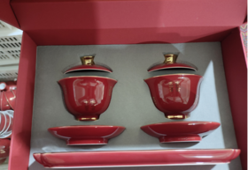 喜字陶瓷盖碗套装