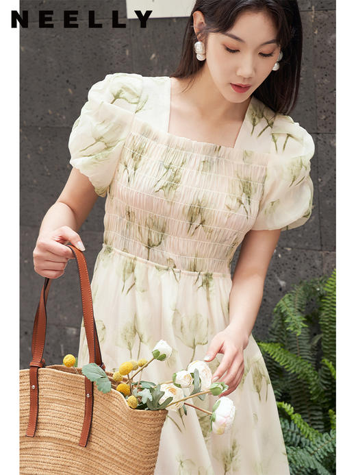 NEELLY纳俪法式方领印花连衣裙女泡泡袖水墨画气质收腰显瘦裙子夏N23044Y05522 商品图2