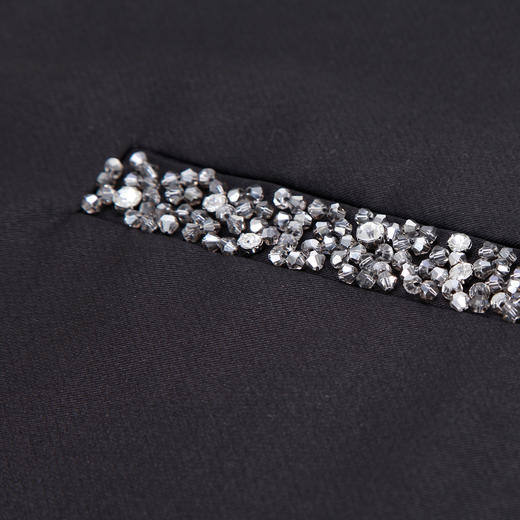 NF8J9斯尔丽瑟俪2023夏季新款直身圆领不挑身型减龄钉珠小礼服连衣裙 商品图5