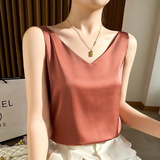 【内搭外穿小能手！夏装气质吊带背心】顺滑面料柔软舒适增添一丝性感，优雅真丝内搭短上衣女冰激凌色丝绸缎面外穿美背粉丝专属 商品图1