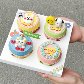 6.1限定：卡通小可爱 · 杯子蛋糕礼盒 （帕恰狗随机 贴画 插卡随机）