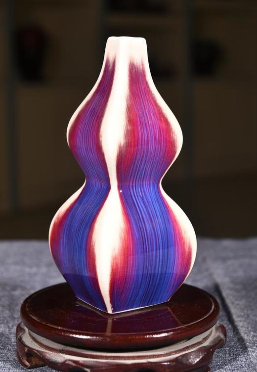 彩色丝毛釉四方葫芦瓶 商品图0