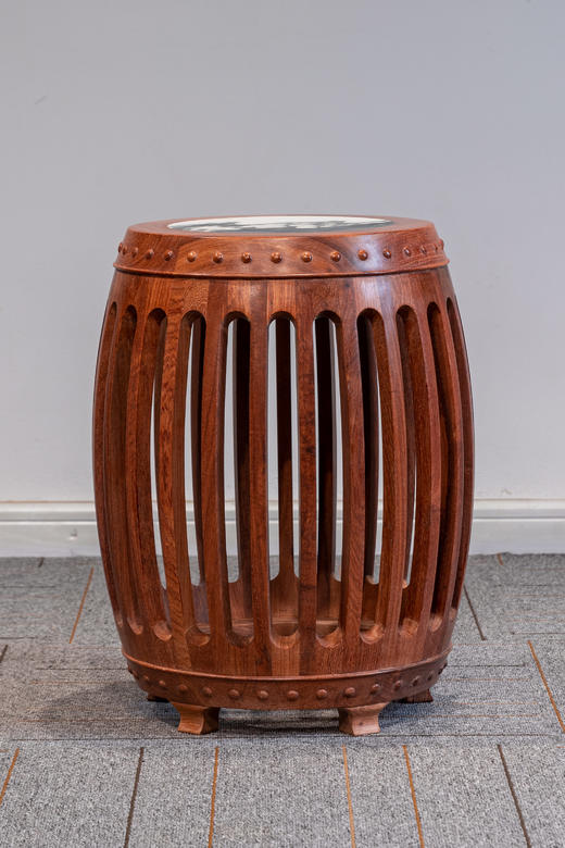 红桥红  家具严选  缅甸花梨（大果紫檀）【48 石面 直棂式鼓凳】 商品图1