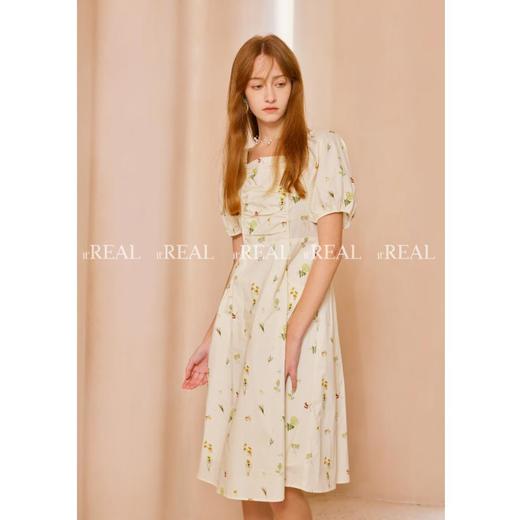 5楼It’real连衣裙 商品图0