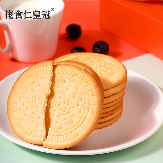 佬食仁皇冠牛乳大饼干整箱礼盒装草原鲜味老式早餐送礼年货大礼包 商品图2