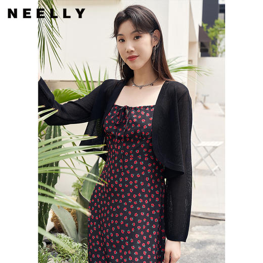 NEELLY纳俪复古黑底玫瑰碎花吊带裙女夏季新款收腰雪纺A字连衣裙N23054Y05520 商品图1