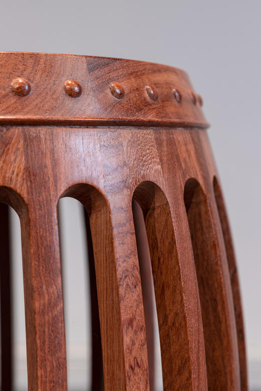 红桥红  家具严选  缅甸花梨（大果紫檀）【48 石面 直棂式鼓凳】 商品图3