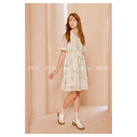 5楼It’REAL连衣裙 商品图0
