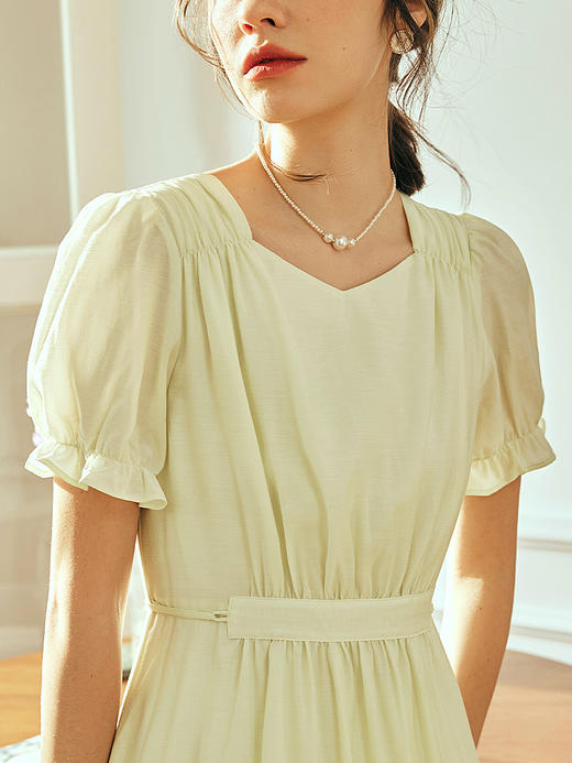 OLrain欧芮儿法式浅黄色连衣裙女夏季2023年新款收腰泡泡袖茶歇裙 商品图1