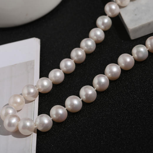 轻奢款丨【11mm大颗粒】送长辈礼物近圆礼盒套装 商品图3