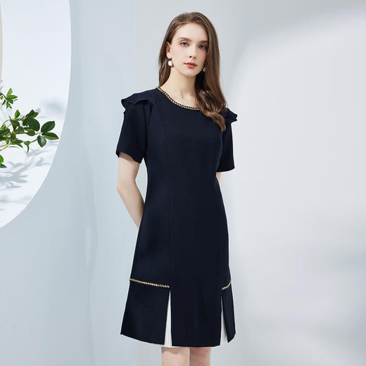 NF8N6斯尔丽瑟俪2023夏季新款压褶皱高腰节撞色下摆连衣裙 商品图2