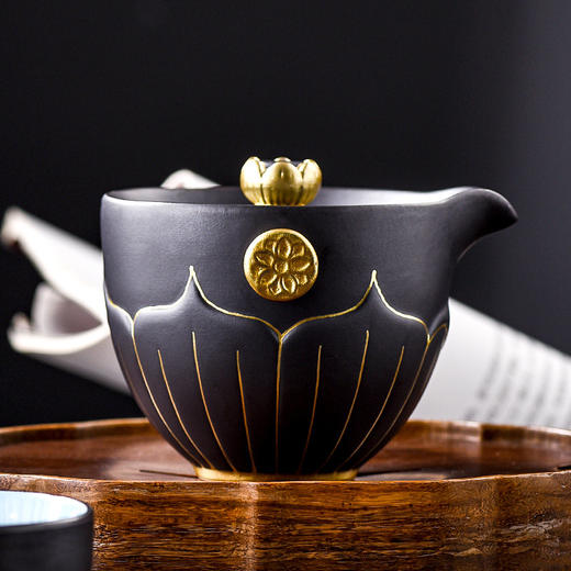 【日用百货】-黑陶创意莲花手抓盖碗家用陶瓷描金泡茶碗 商品图3