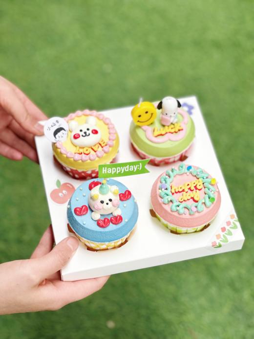 6.1限定：卡通小可爱 · 杯子蛋糕礼盒 （帕恰狗随机 贴画 插卡随机） 商品图3