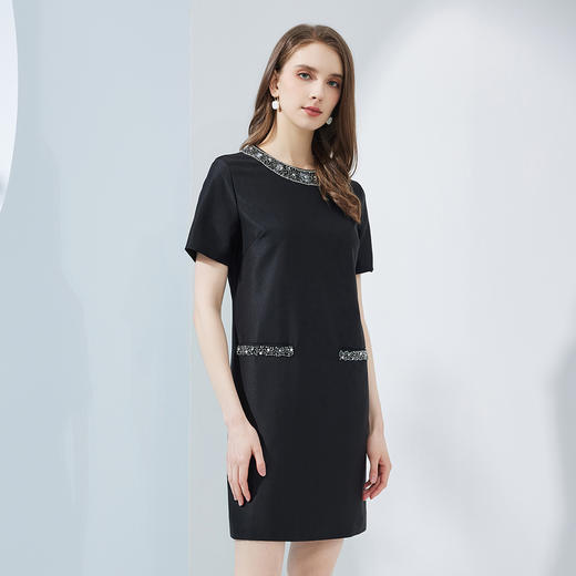 NF8J9斯尔丽瑟俪2023夏季新款直身圆领不挑身型减龄钉珠小礼服连衣裙 商品图2