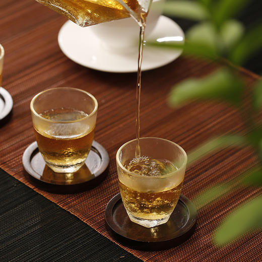 压箱底  2018箱传老白茶 商品图1