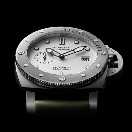 沛纳海 Panerai Submersible潜行系列 QuarantaQuattro Bianco腕表 PAM01226 商品图1