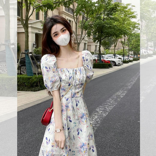 茶歇奶甜在逃公主裙夏季法式法式显瘦感泡泡袖方领连衣裙女 商品图0