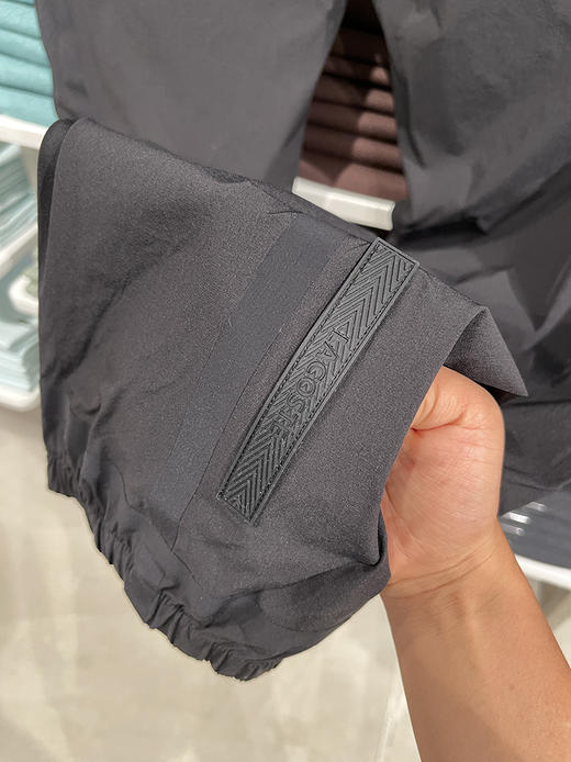 Lacoste/法国鳄鱼 男士纯色束脚抽绳松紧腰微弹休闲裤XH6182 商品图3