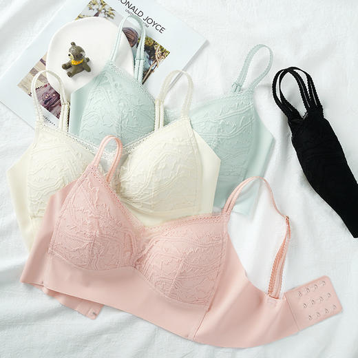 【法式蕾丝美背内衣】轻薄透气，舒适！法式网纱蕾丝水溶花无痕一体杯镂空，固定三角杯V领学生无钢圈女士内衣，少女后背美背内衣透气裹胸性感聚拢，高颜值闭眼入！ 商品图3