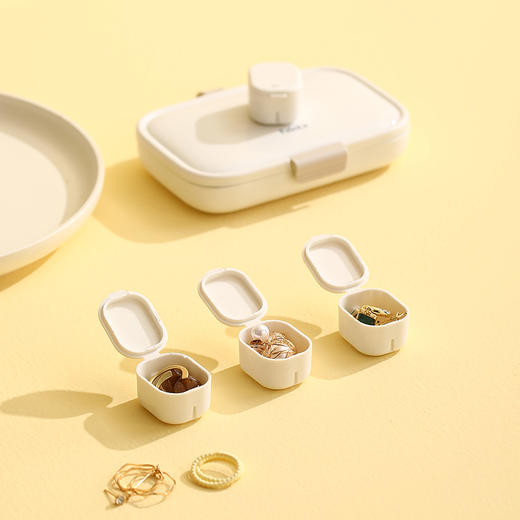 FaSoLa 药盒分装便携式随身迷你收纳盒大容量7天早中晚药片盒 商品图5