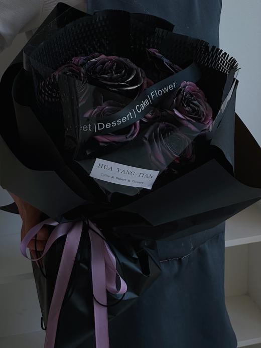 乌梅子酱 玫瑰 · 花束  商品图1