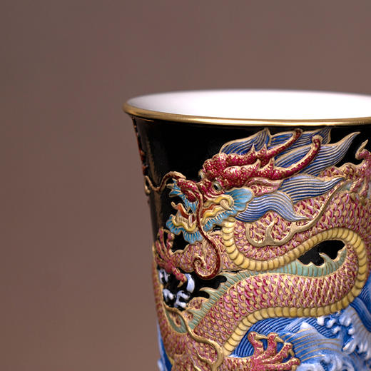黑地描金珐琅龙腾四海闻香杯 商品图1