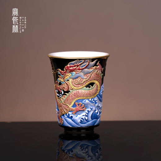 黑地描金珐琅龙腾四海闻香杯 商品图0