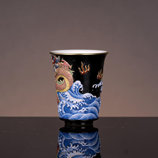 黑地描金珐琅龙腾四海闻香杯 商品图3