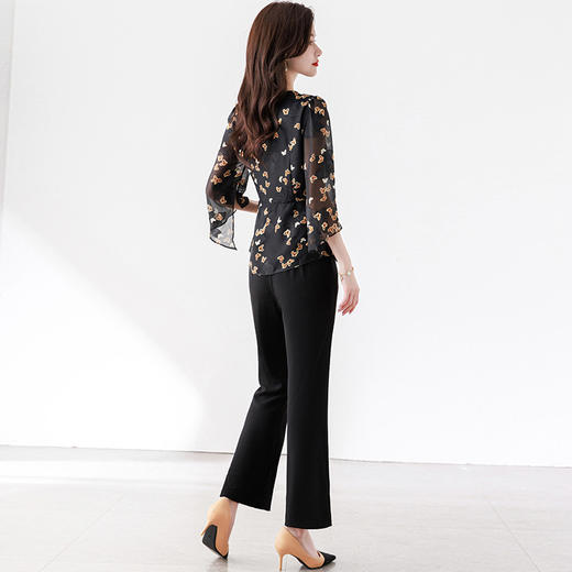 夏季新款，优雅两件套雪纺印花中袖打底衫高腰长款微喇裤套装QYM-TB-CY1029-Y 商品图3