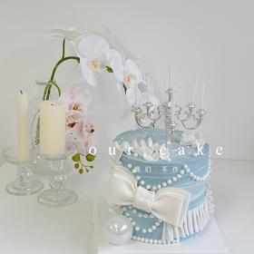 蓝色烛台蝴蝶仙女-加高艺术蛋糕（收货时间需要在下午3点后）