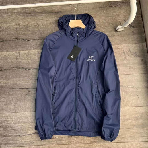 Arcteryx 始祖鸟夏季休闲防晒皮肤衣连帽外套 商品图5