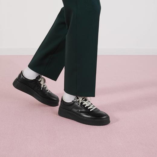 【预定款】Gucci 古驰 男士GG印花压纹真皮运动休闲鞋 4色可选 669582 商品图9