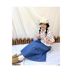 5楼本色布依服饰