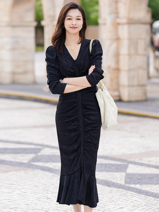 国风系列 黑色泡泡袖褶皱连衣裙女夏季新款收腹鱼尾裙 商品图0