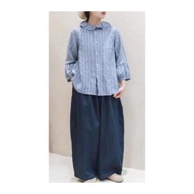 5楼本色布依服饰