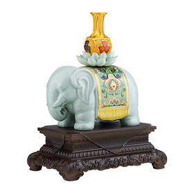 《福佑吉祥》雕刻青瓷  彩绘金鞍 花丝足银金瓶 祝福吉祥平安 双大师监制 工艺品摆件