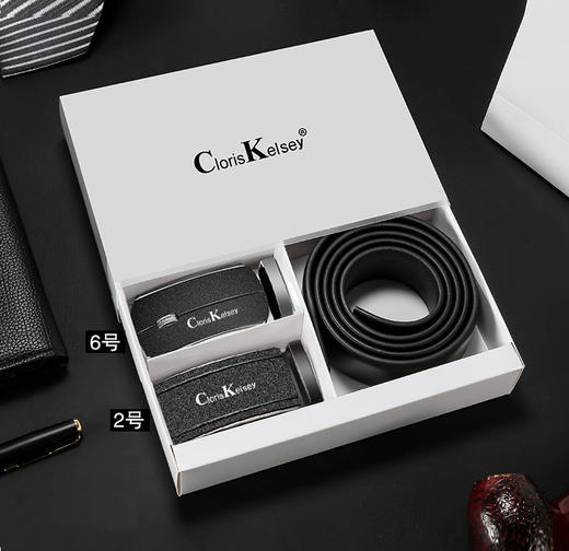 黛唯梵【六月佳礼！】男人味十足的头层牛皮腰带，磨砂扣精致无比，配上礼盒装，送礼自用两相宜。 商品图1