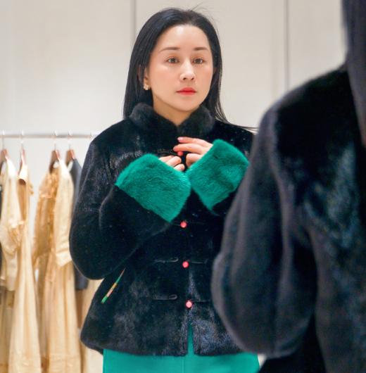 【M1】两面穿 臣禾【92%蚕丝 8%氨纶 水貂毛皮】新中式国风提花皮毛一体9233250682 商品图4