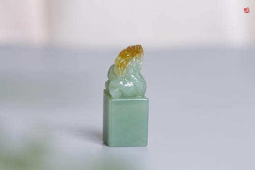 【飞龙在天】和田翠青俏色巧雕玉龙印章 商品图1