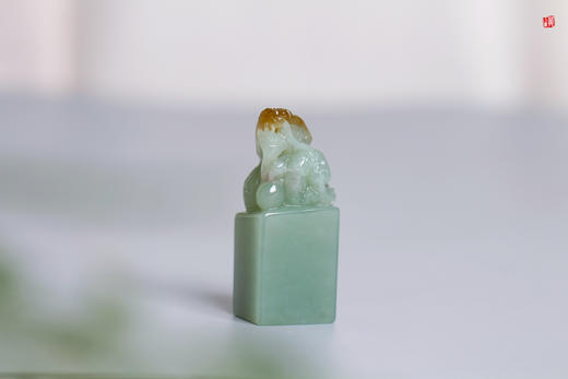 【飞龙在天】和田翠青俏色巧雕玉龙印章 商品图0