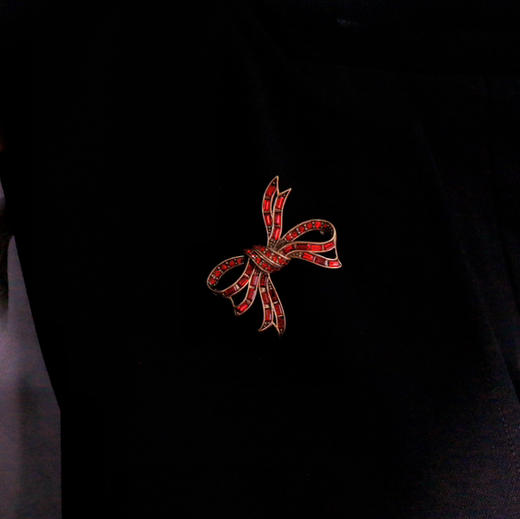 甄选·中古风 美式复古风蝴蝶结胸针 商品图5