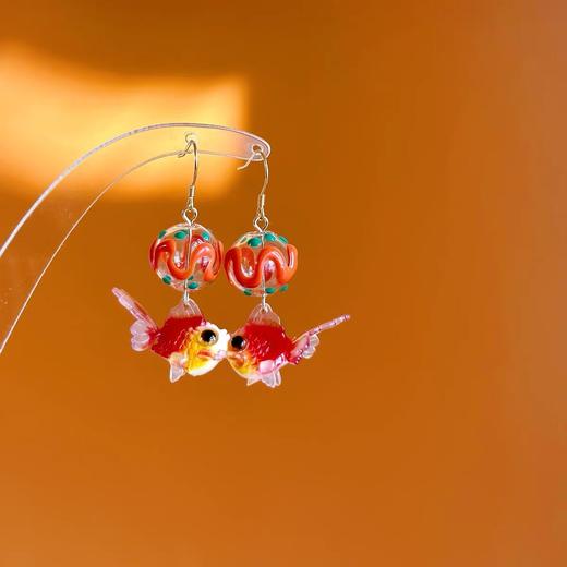 可爱金鱼花火新年红色小鱼耳环中国风国潮锦鲤耳夹耳饰女 商品图0