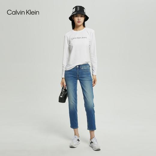 【自营】CK JEANS 春秋女士时尚修身直筒中蓝水洗弹力九分牛仔裤 J219161 商品图2