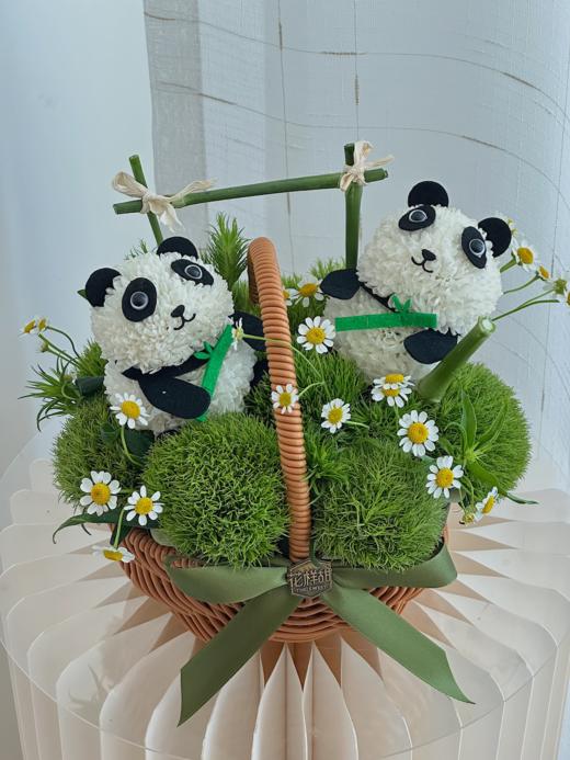 萌萌小熊猫 · 花篮 商品图0