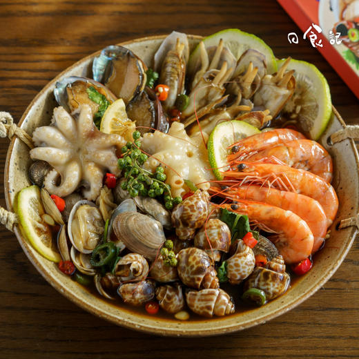 【日食记】海鲜捞汁以酱油调味汁为基础，复合风味，红润提色，酱香鲜美； 商品图1