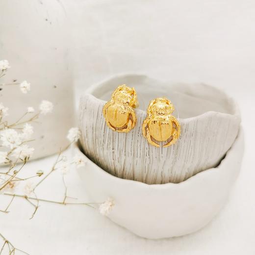 订购8周｜Elise Tsikis-Mata-甲虫 金色 耳环［美国设计师］ 商品图1