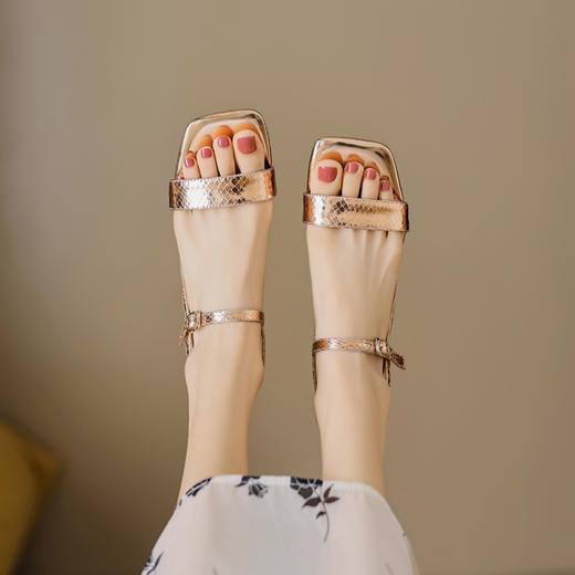 时尚公主风，水晶跟花朵凉鞋一字带蝴蝶结凉鞋MLD-AD755 商品图11