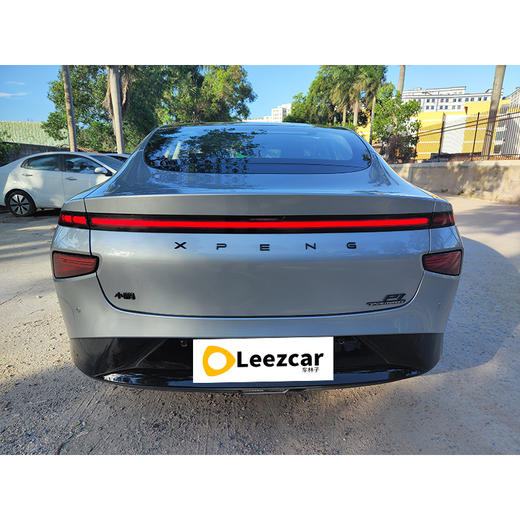 小鹏 P7 562E性能版【长租-深圳】 商品图4