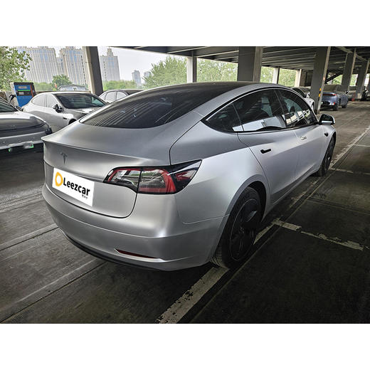 特斯拉 MODEL3 标准续航升级版 【长租-北京】 商品图3